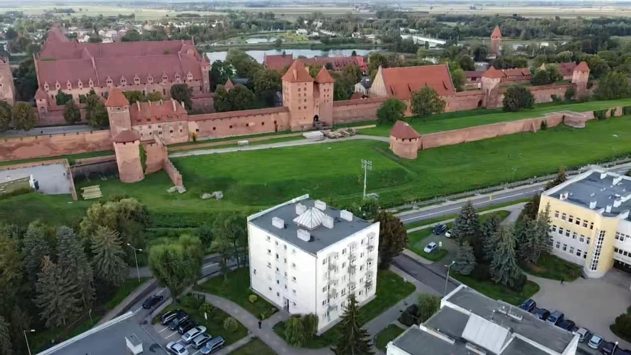 Apartament Okno Na Zamek Malbork Esterno foto