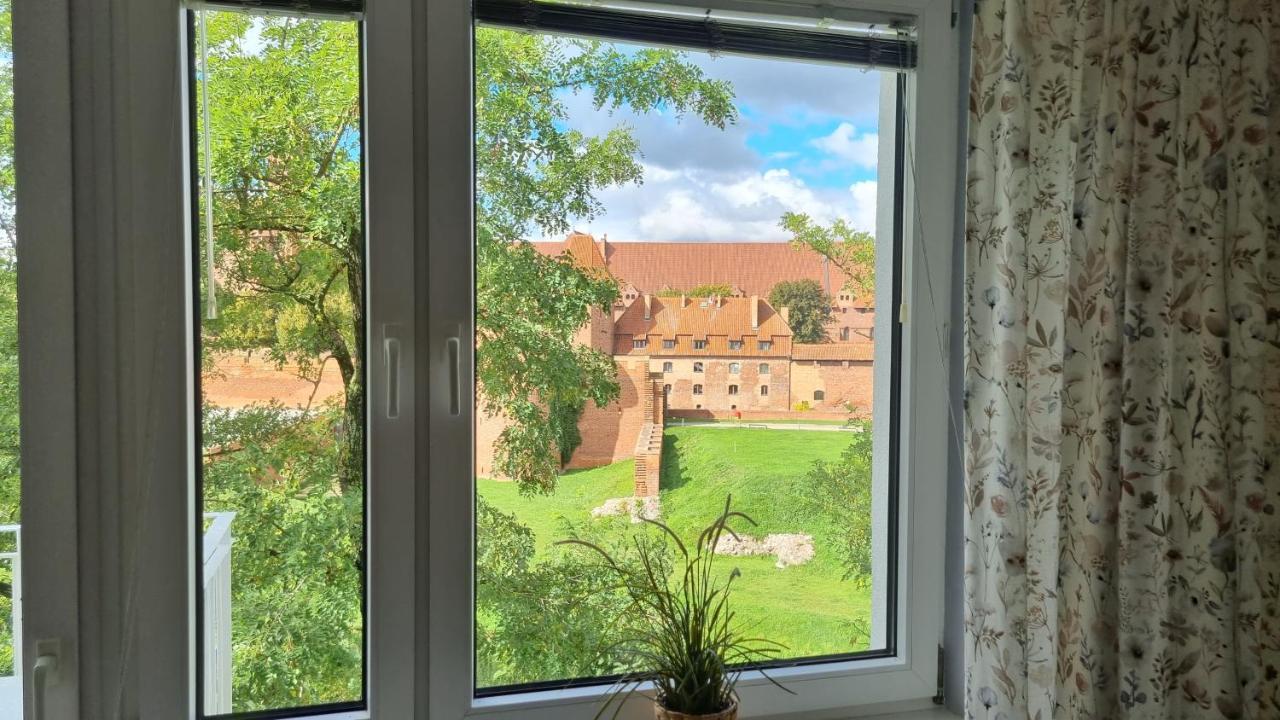 Apartament Okno Na Zamek Malbork Esterno foto